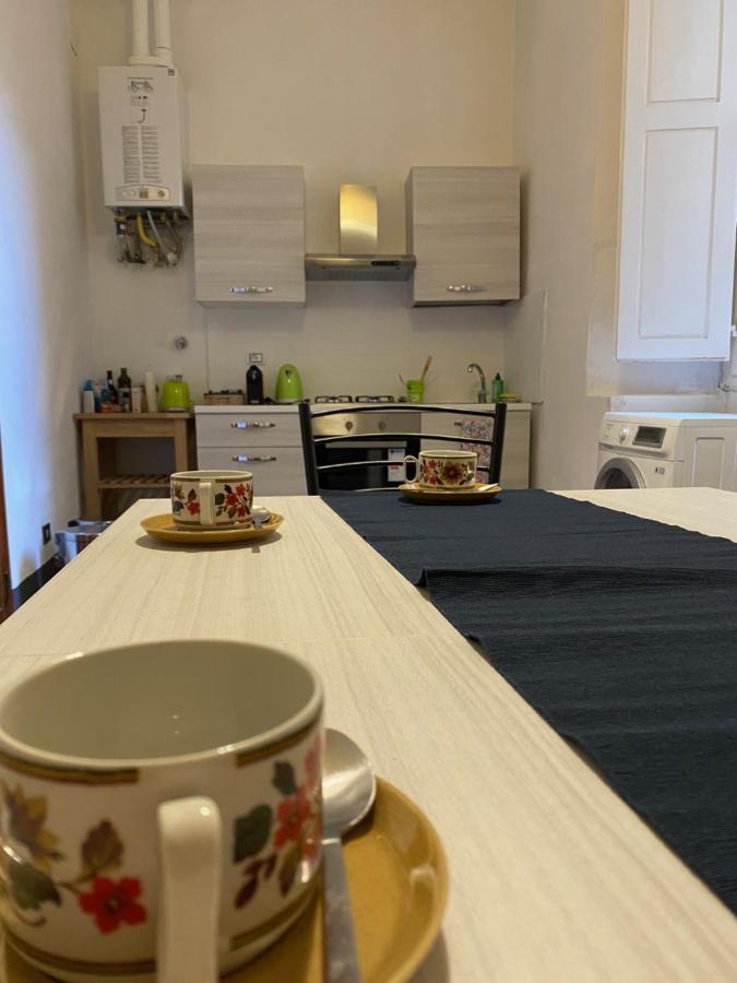 פירנצה Da I' Gini Guesthouse מראה חיצוני תמונה