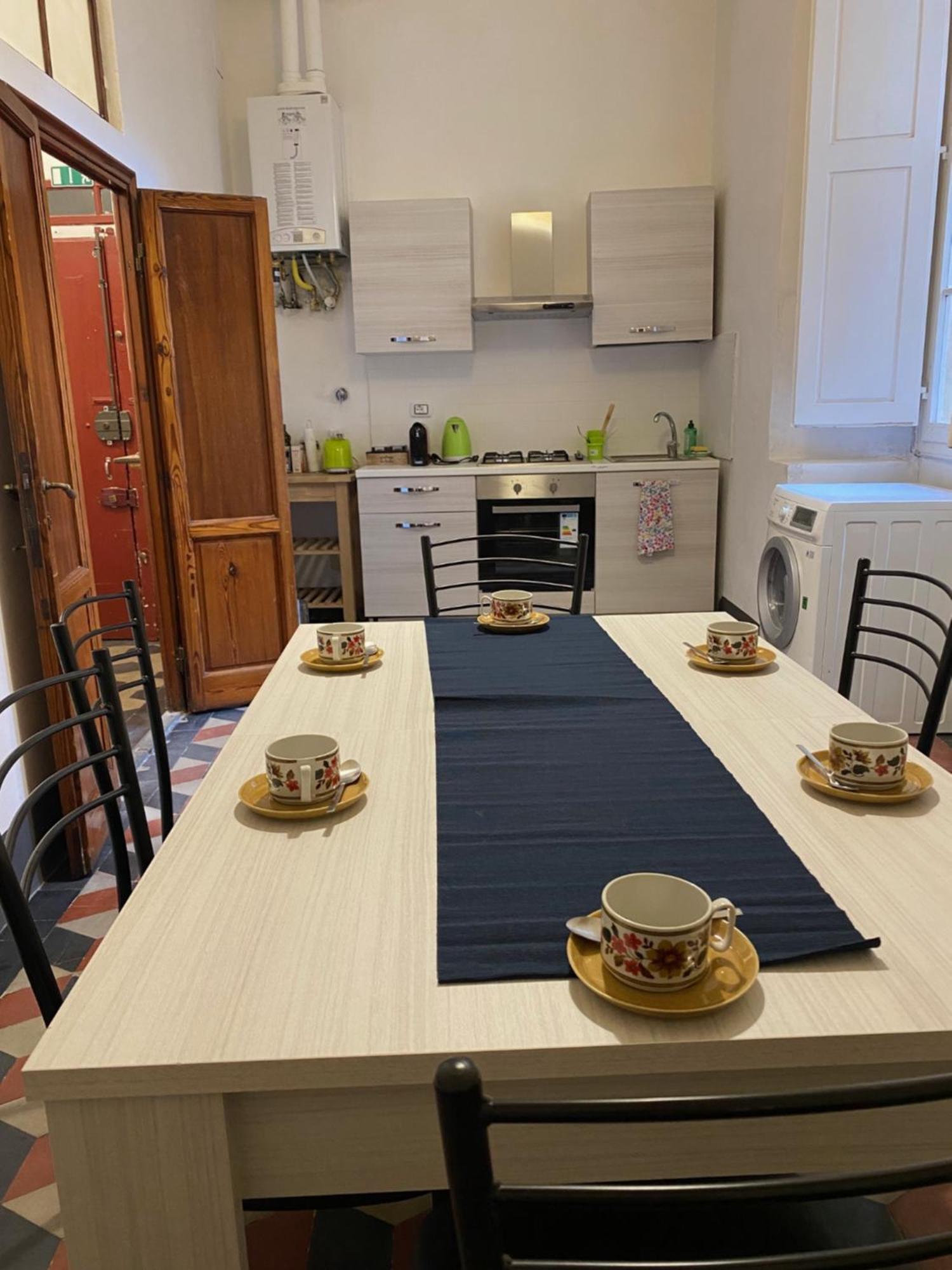 פירנצה Da I' Gini Guesthouse מראה חיצוני תמונה